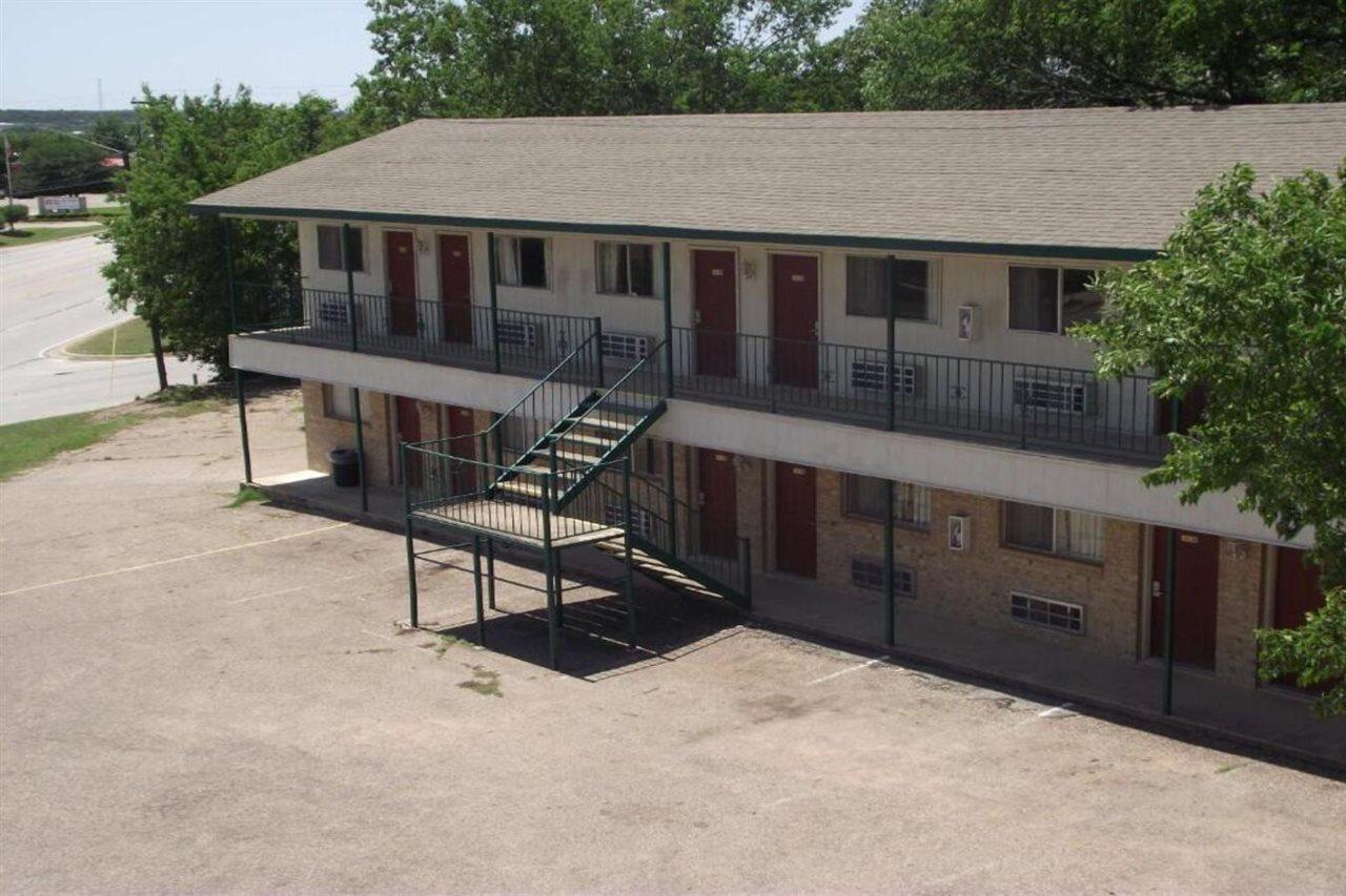 Glen Rose Inn & Suites Ngoại thất bức ảnh